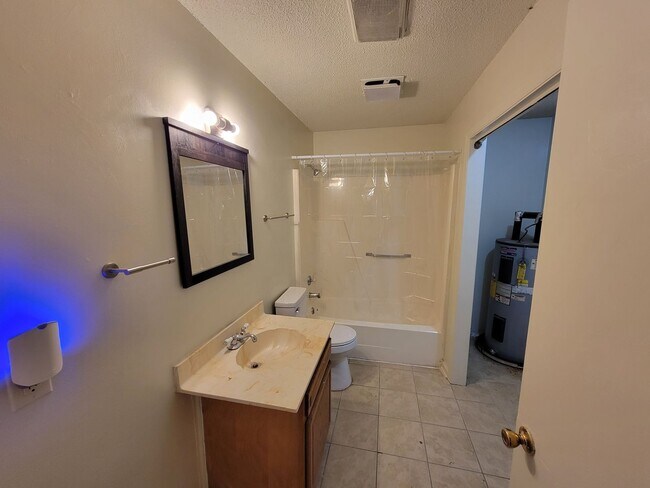 Building Photo - 135 Aunt Mary Ave