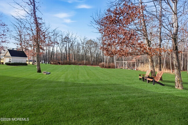 Building Photo - 24 Parkside Dr