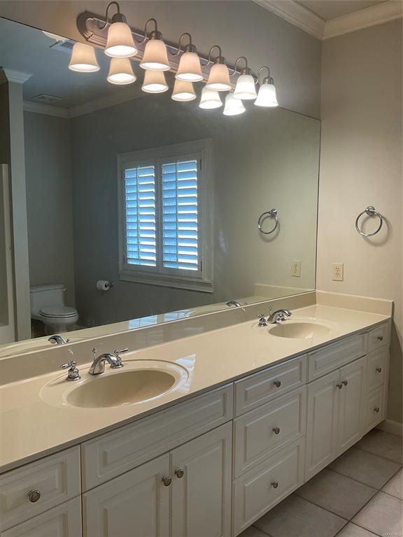 Building Photo - 56 Peachwood Dr