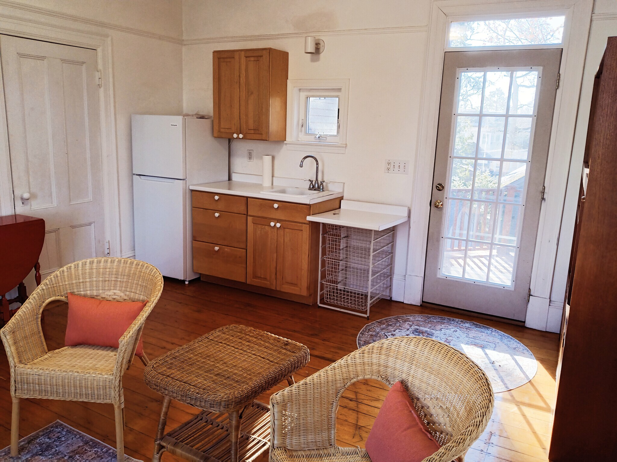 Building Photo - 53 Crescent Ave