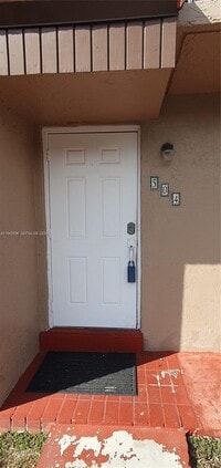 Building Photo - 1921 SW 107th Ave