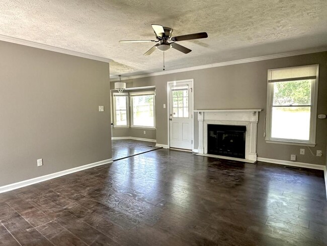 Building Photo - 7908 Matlock Pl