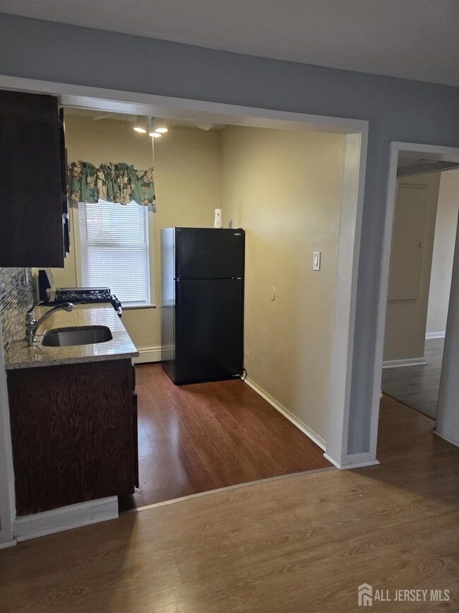 Building Photo - 604 Freeman St