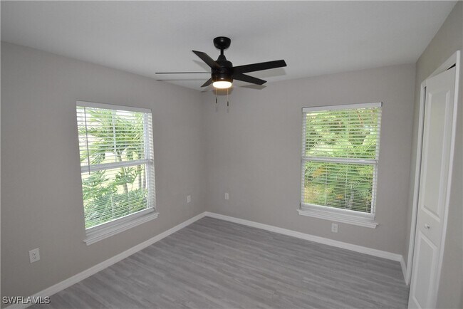 Building Photo - 212 Antis Dr