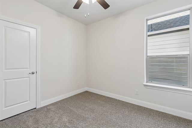 Building Photo - 1508 Lake District Dr