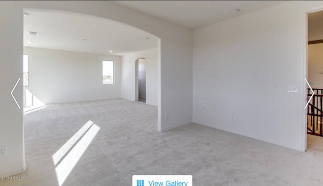 Building Photo - Stunning 5 BD, 4.5 BA home located in the ...