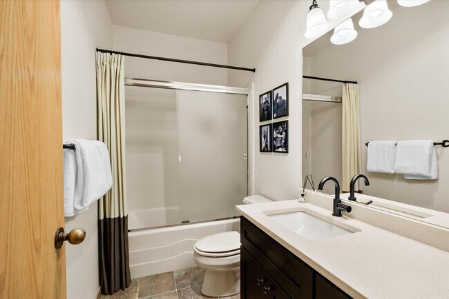 Building Photo - 70335 Sword Fern