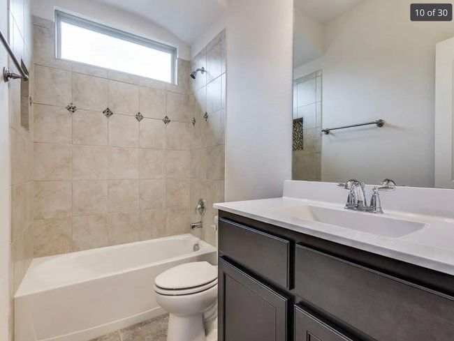 Building Photo - 15720 Prairie Grass Ln