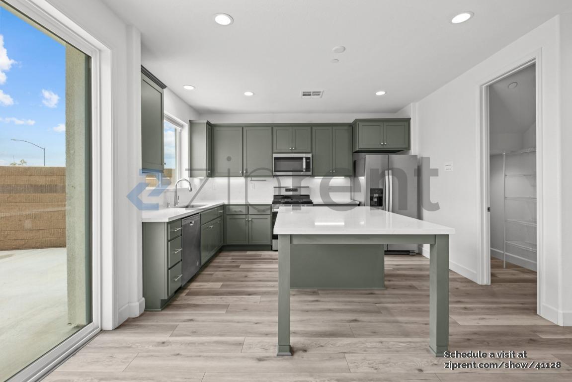 Building Photo - 4776 Opus Cir