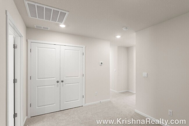 Building Photo - Beautiful NEW CONSTRUCTION 3 Bedroom 2.5 B...