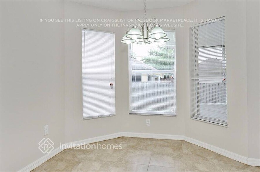 Building Photo - 28548 Seashell Ct