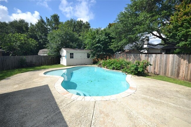 Building Photo - 1803 Warwick Cove