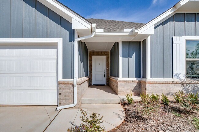 Building Photo - Modern New Construction in gated Delmar La...