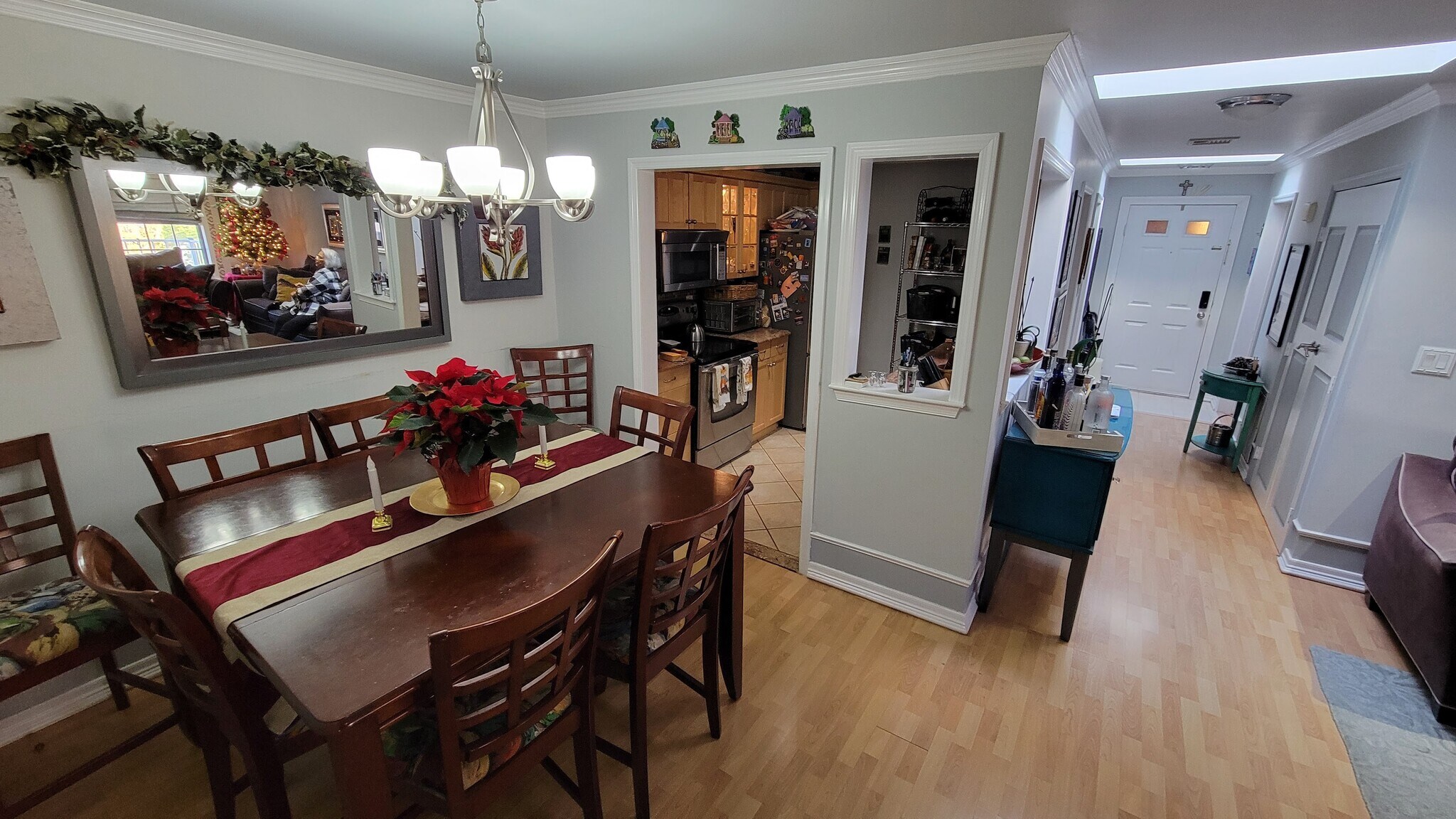 Dining/Kitchen - 780 River Rd