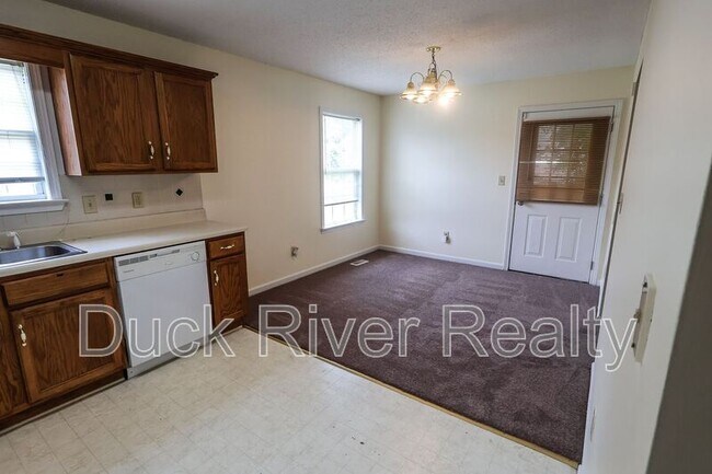 Building Photo - 617 Wilderness Trail
