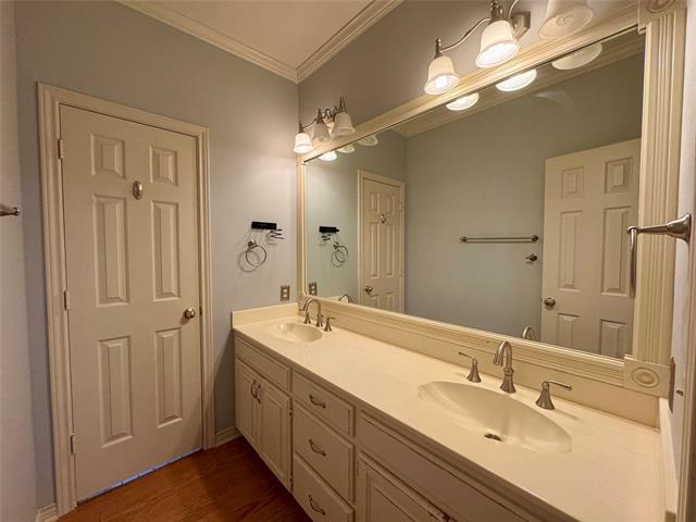 Building Photo - 3912 Sagamore Hill Ct