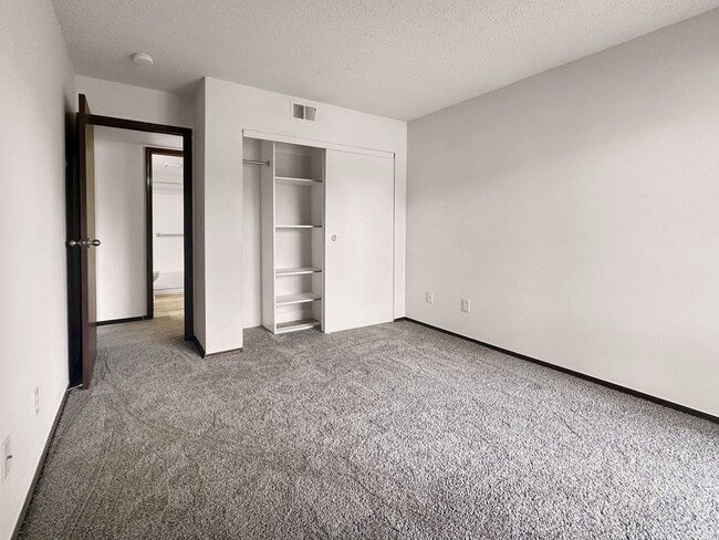 Building Photo - 8600 E Alameda Ave