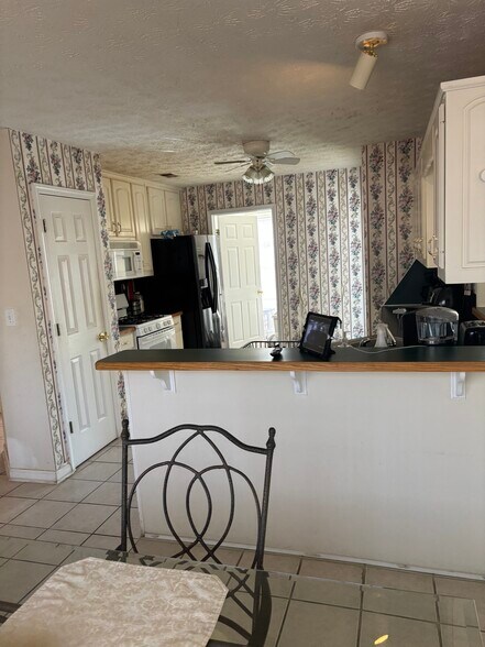 Building Photo - 1460 Scenic Brook Trl SW