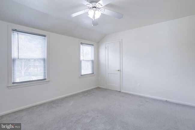 Building Photo - 2719 Albemarle Dr