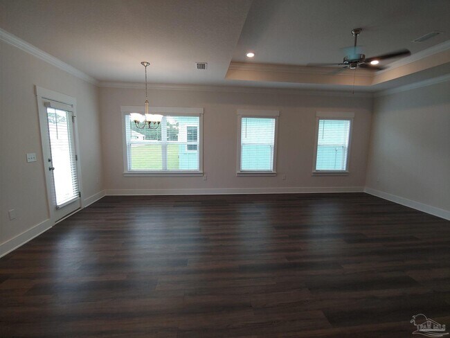 Building Photo - 12568 Windsor Dr