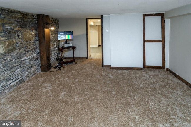 Building Photo - 59 S Franklin St