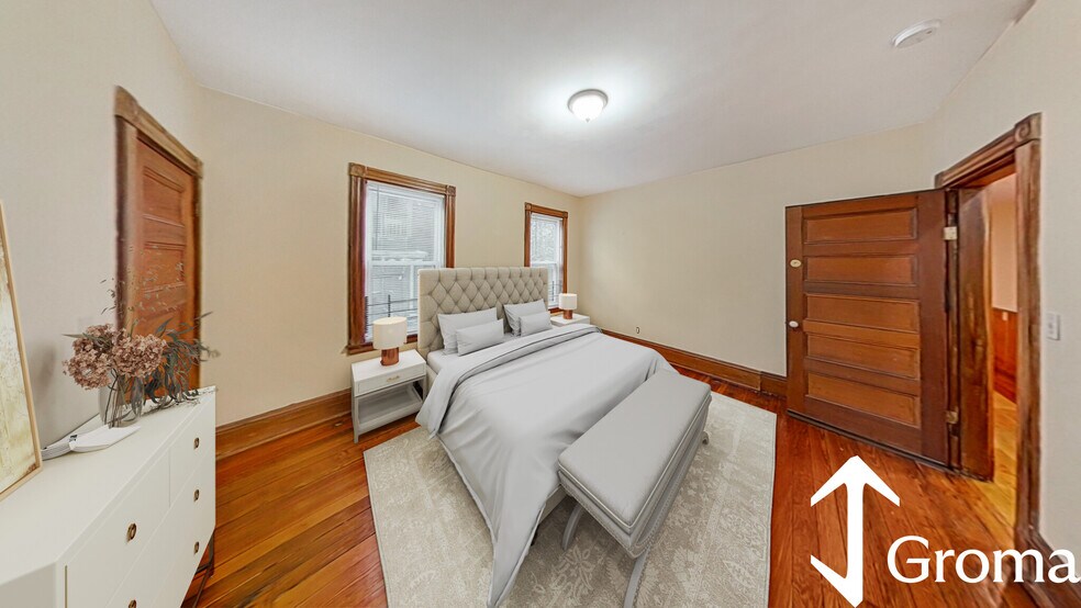 Building Photo - 6 Carmel St