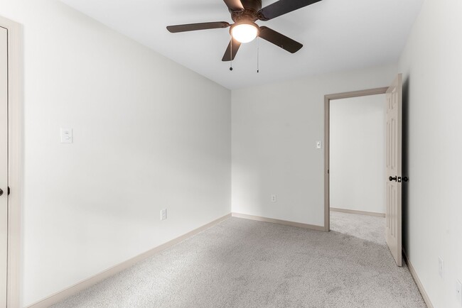 Building Photo - $3,000 / 4 br / 3 ba / 2,012 sqft