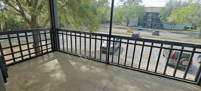 Building Photo - 6519 W Newberry Rd