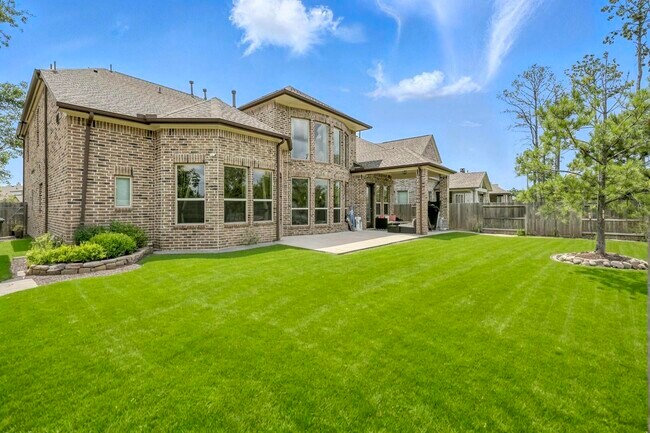 Building Photo - 17497 Chestnut Cove Dr