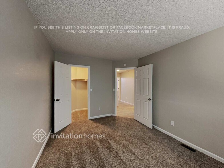 Building Photo - 9424 Dew Drop Ct