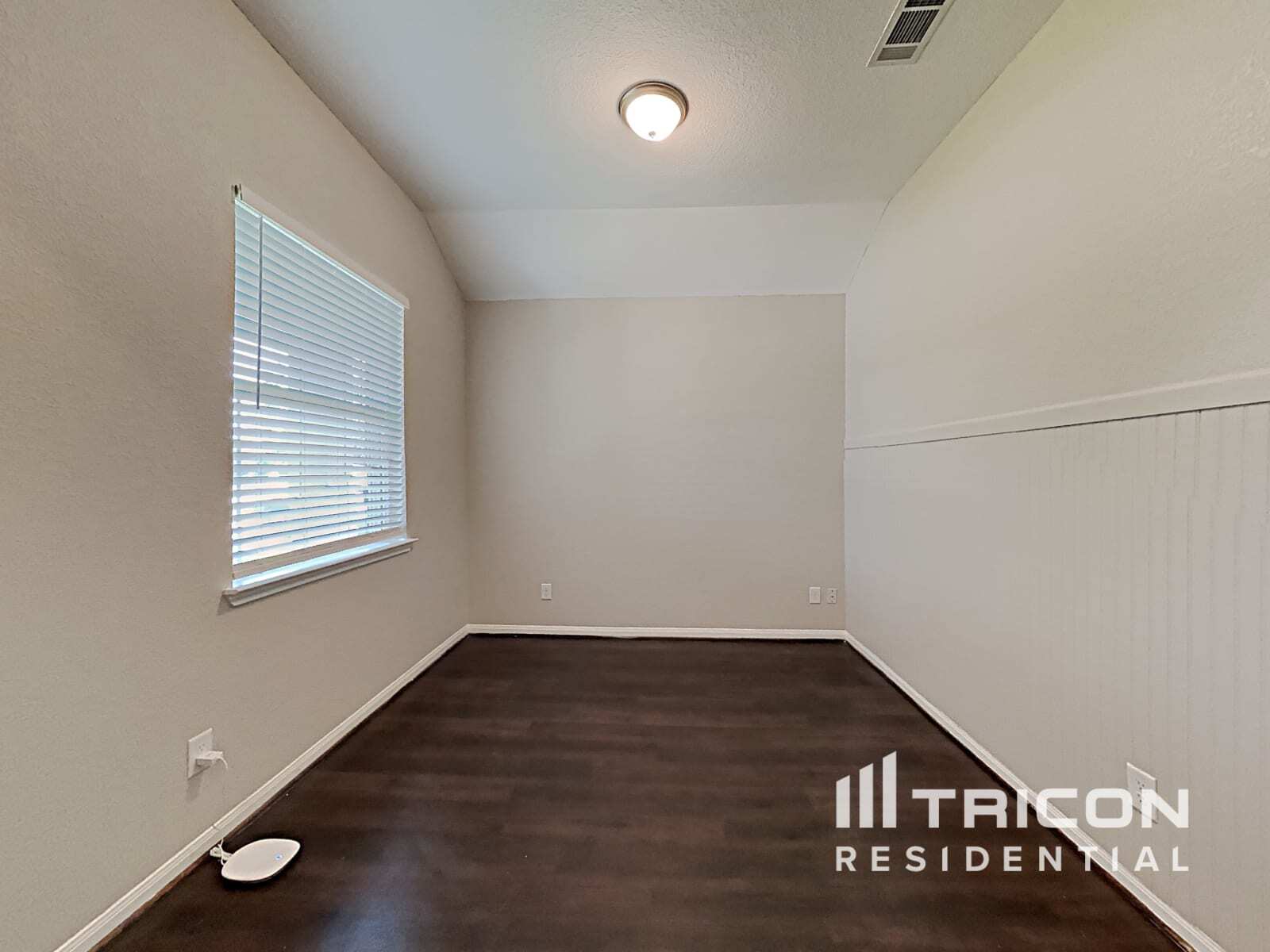 Building Photo - 21566 Alexa Forest Dr