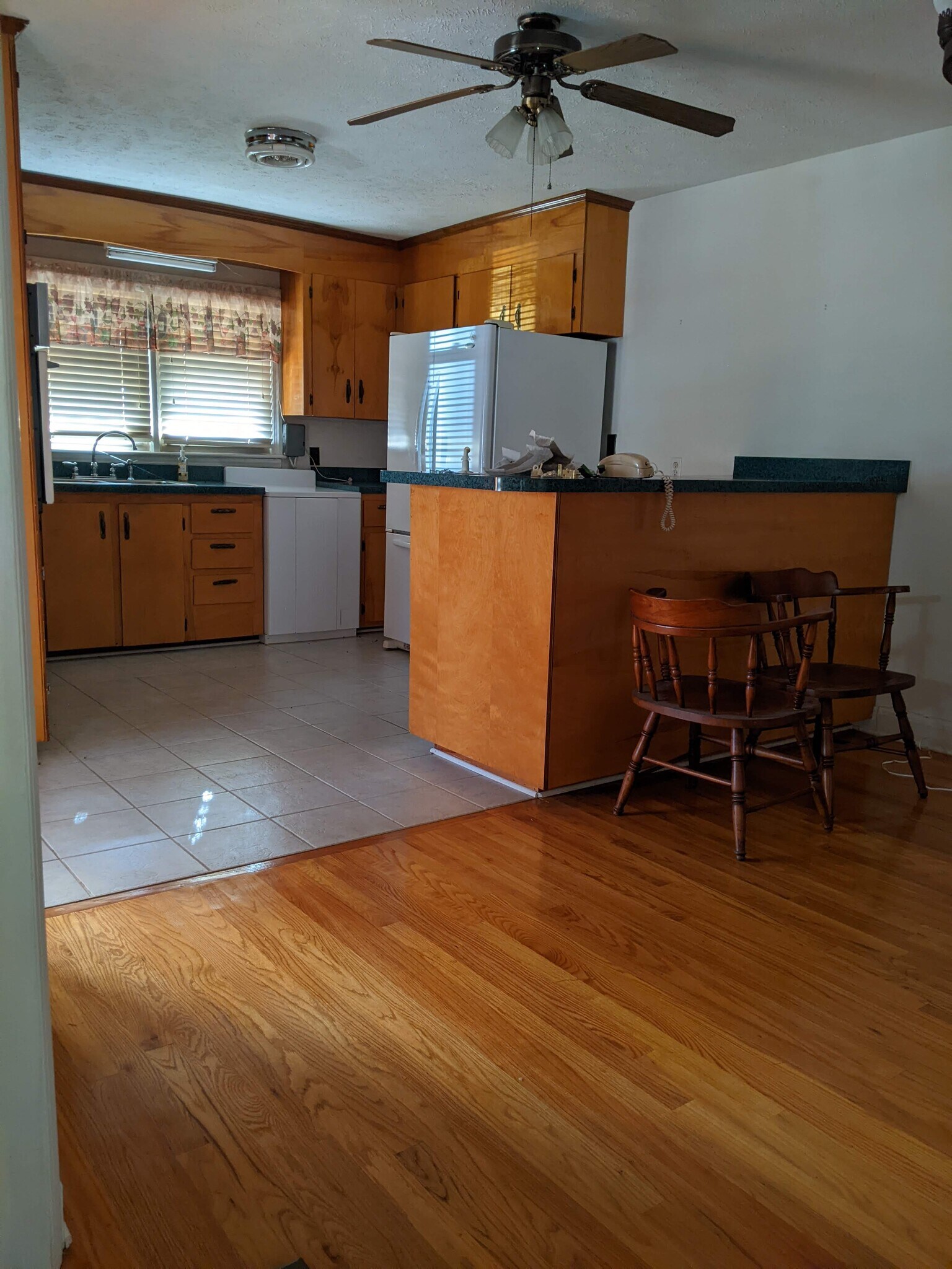 Building Photo - 17020 Morris Dr