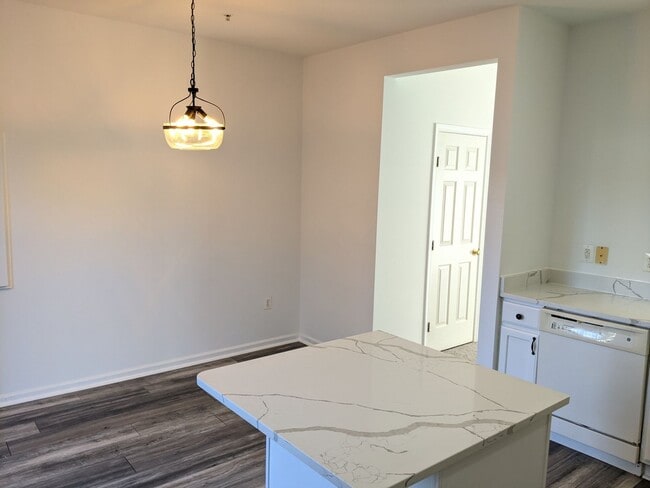 Building Photo - 6516 Daytona Ct