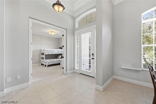 Building Photo - 9024 Maverick Ct