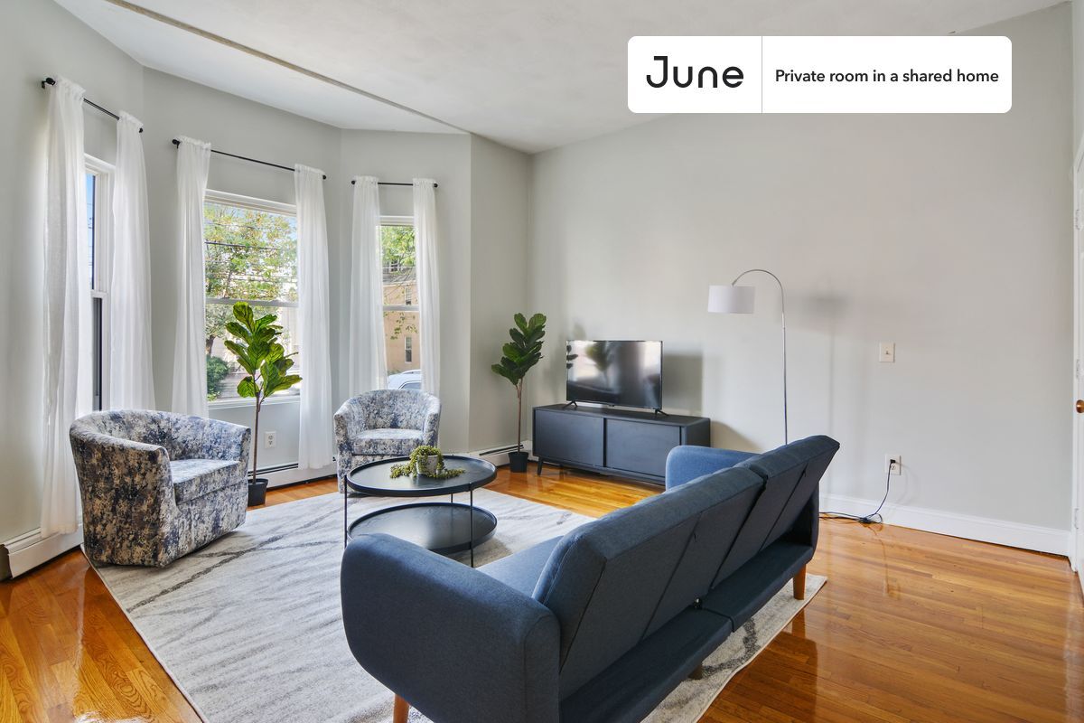 Building Photo - Room in Shared 4 bed/2 bath home in Allston