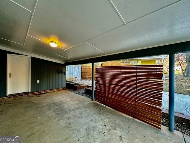 Building Photo - 694 Inglewood Dr