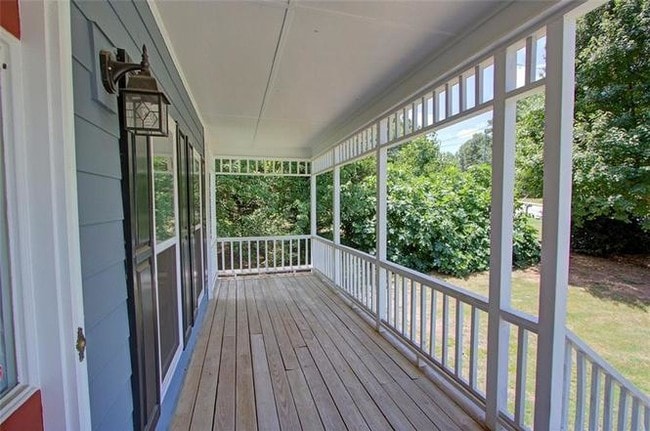 Building Photo - 1210 Rocky Rd