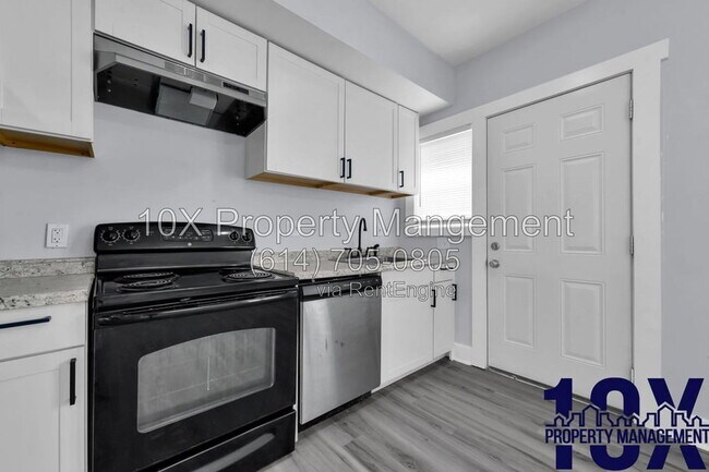 Building Photo - 1536 E Livingston Ave