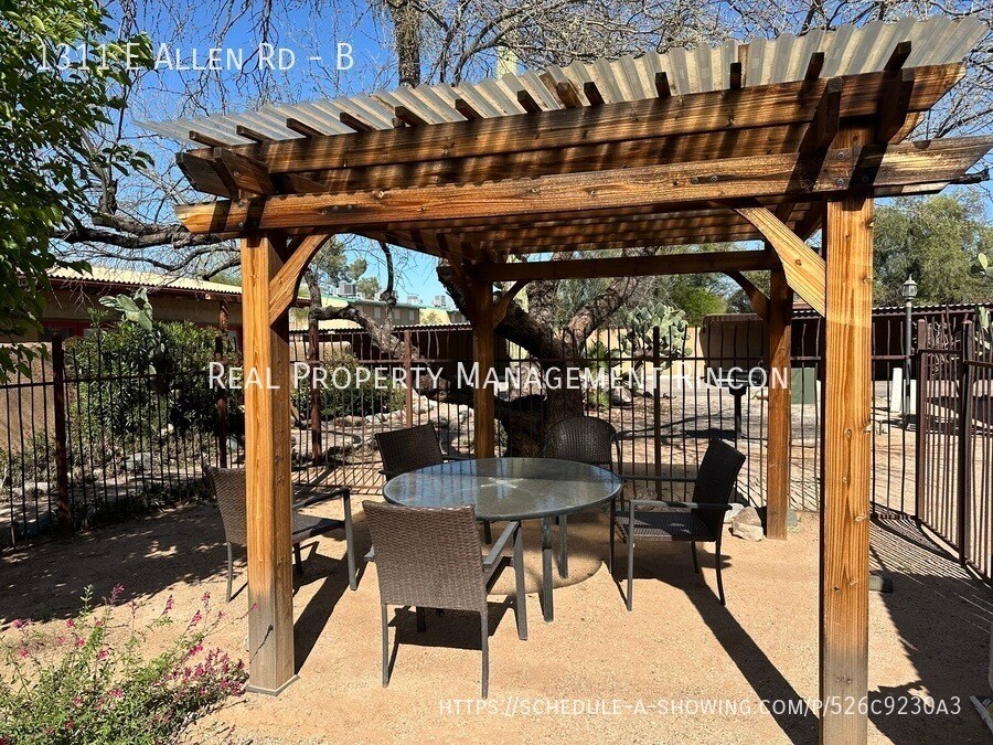 Building Photo - 1311 E Allen Rd