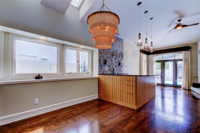 Building Photo - 905 Mooring Cir