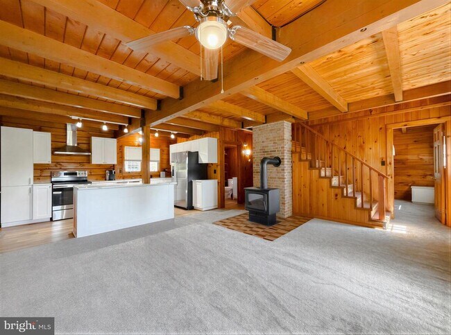 Building Photo - 23581 Belmar Dr