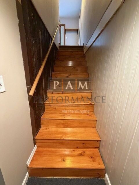 Building Photo - 9229 27th Ave