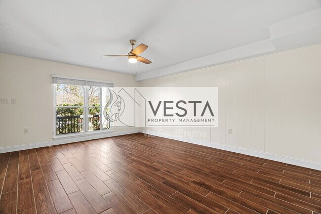 Building Photo - 6 Dogwood Ct