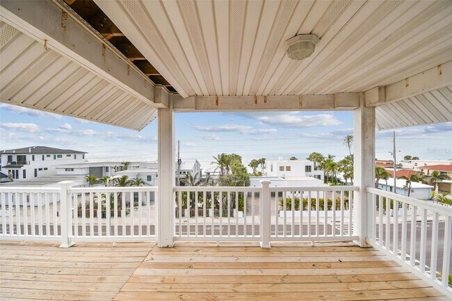 Building Photo - 16033 Gulf Blvd
