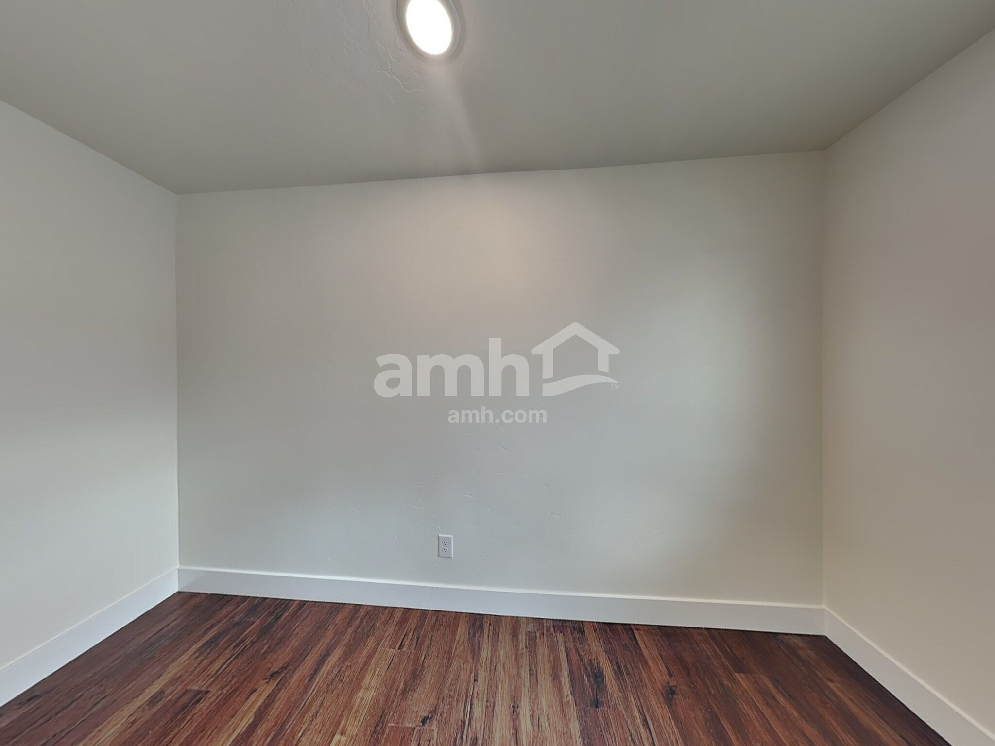 Building Photo - 9263 W Clancy St