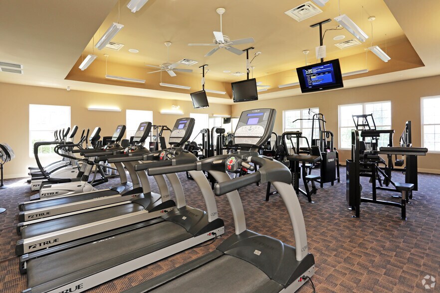 Tradition By Broadmoor Omaha Ne Apartment Finder