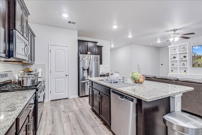 Building Photo - 7938 Fort Griffen Dr