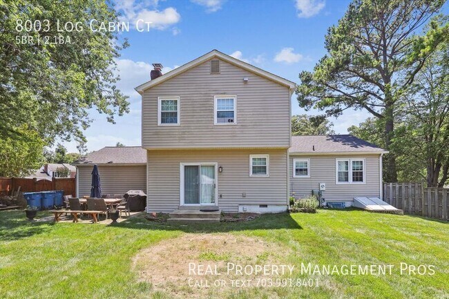 Building Photo - 8003 Log Cabin Ct