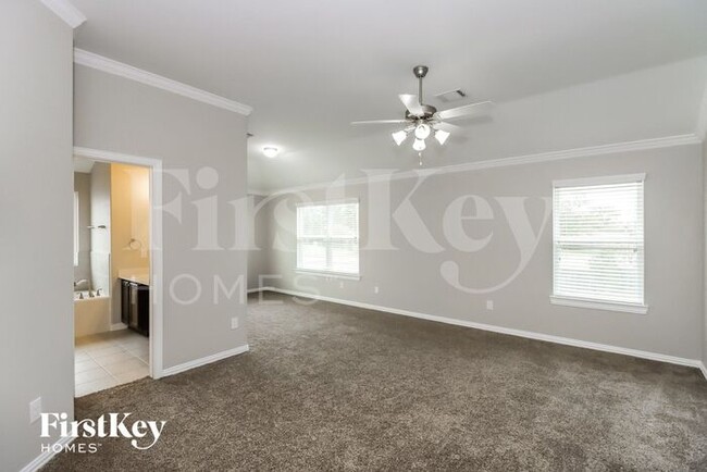 Building Photo - 10107 Stone Briar Dr
