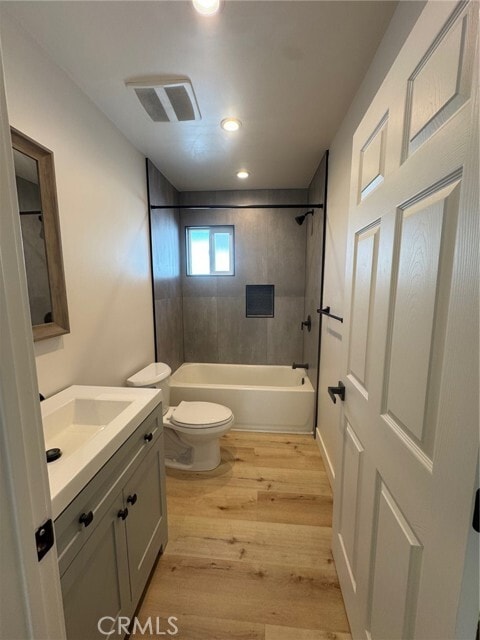 Building Photo - 3855 Brayton Ave